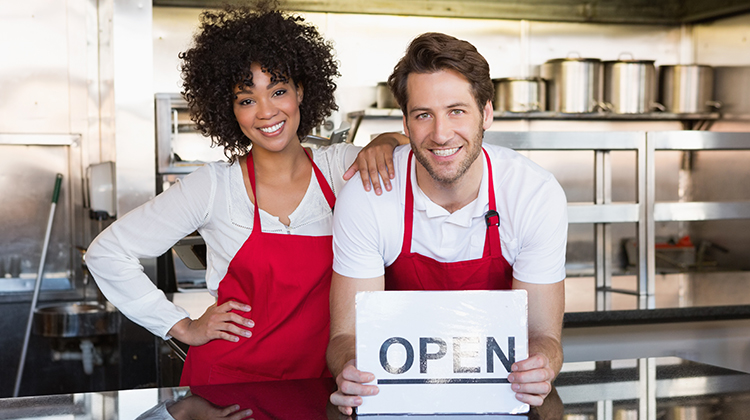 5 bad decisions to avoid in order to prevent your restaurant from failing within the first 3 Years.